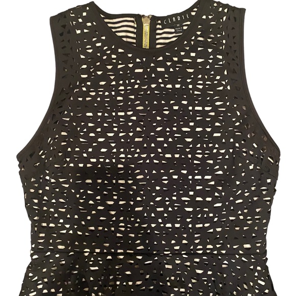 Clarte Cocktail Dress Black Laser Cut Mesh Striped Neiman Marcus Size M - Picture 2 of 12